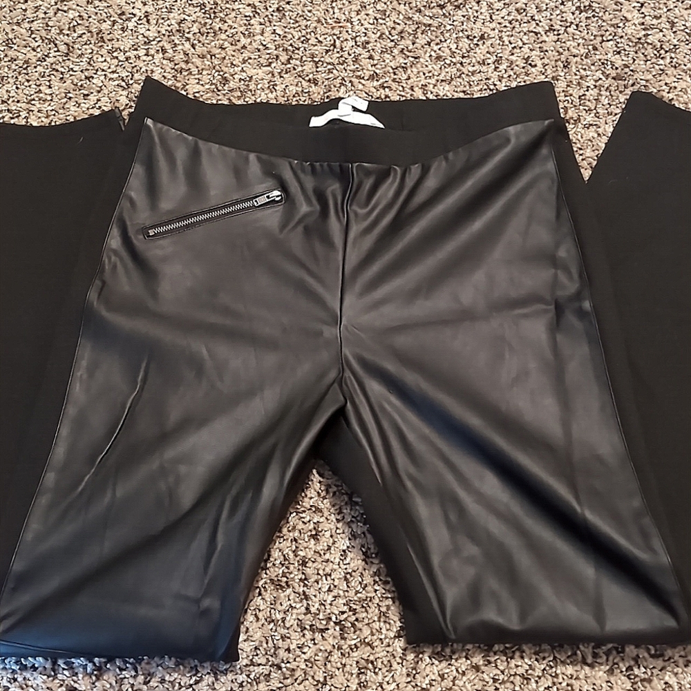BCBG faux leather leggings (small)